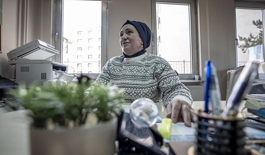 55 yaşında çalışma hayaline kavuştu, şimdi kendisi gibi engellilere rehberlik ediyor