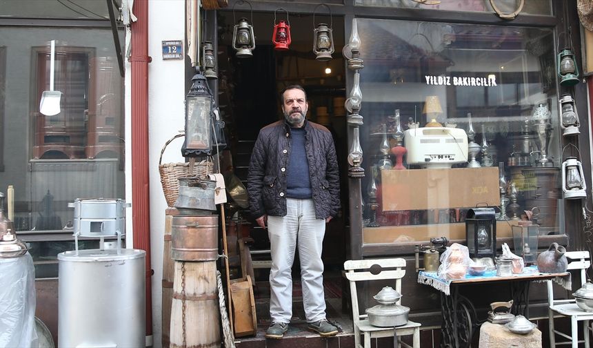 İstanbul'u bırakıp 'huzur' için geldiği Kastamonu'da zamanın tanıklığını yapıyor