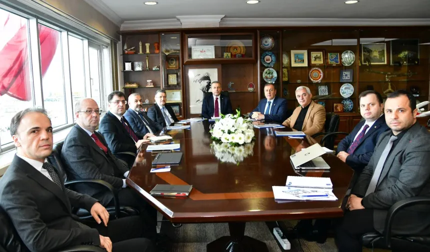 Trabzon Yatırım Adası hisselerinin yarısı Büyükşehir'e devredildi