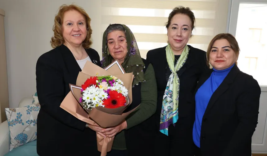 Artvin'de Vali Ergün'den şehit annesine ziyaret