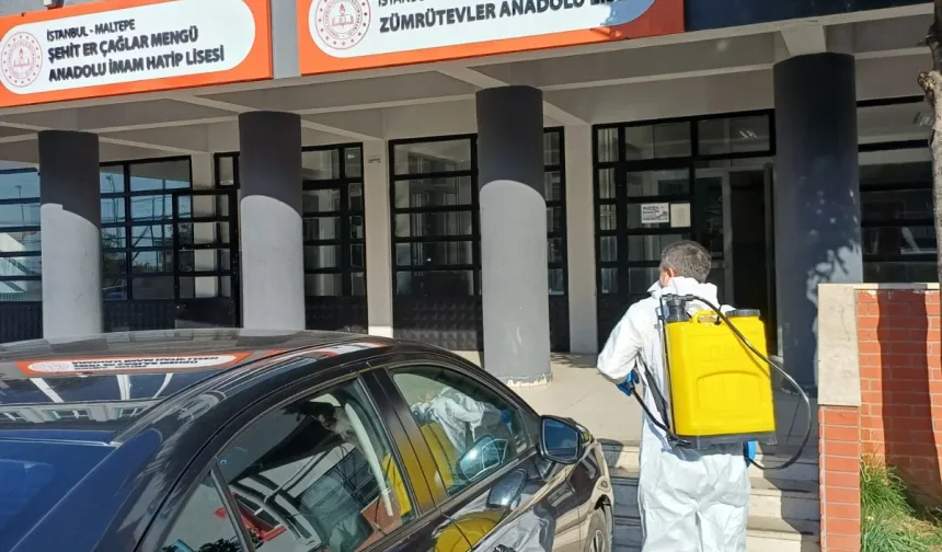 Maltepe'de 82 okulda dezenfeksiyon seferberliği